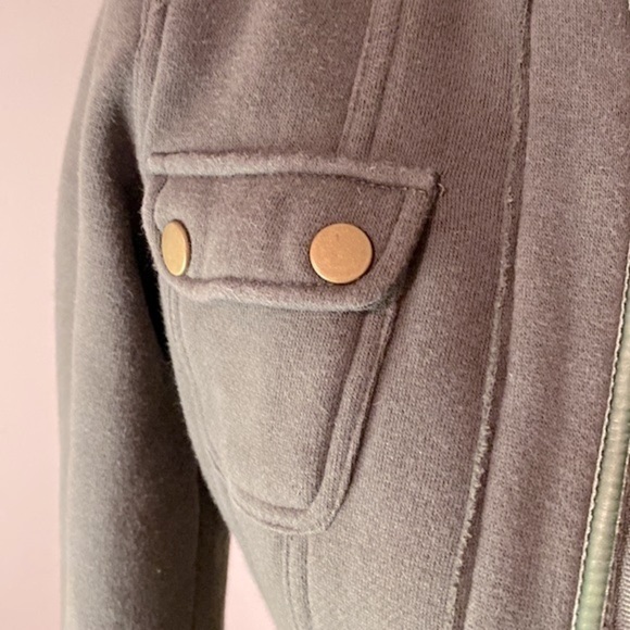 Knitted Dove (Anthropologie) military inspired 3/4 length knit coat in Olive XS - Picture 5 of 10